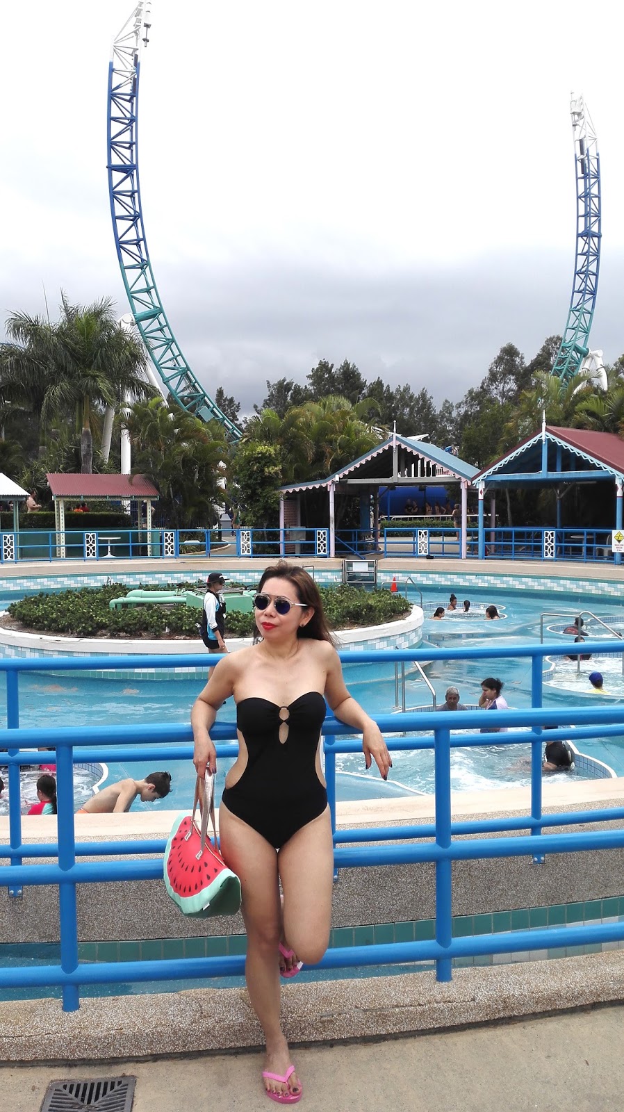 What to wear to Wet n Wild blog